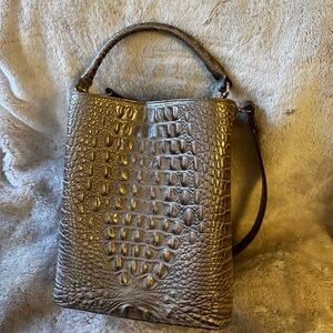 Brahmin Amelia small bucket bag in Moonstone